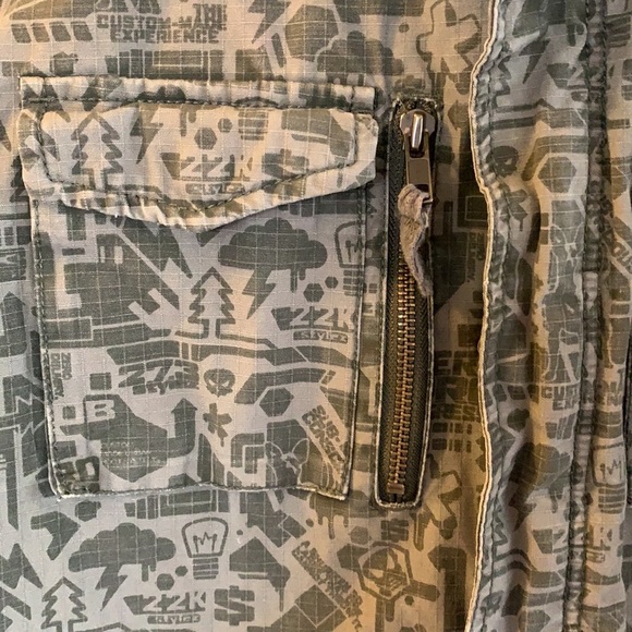 H&M quilted utility jacket - Picture 2 of 9